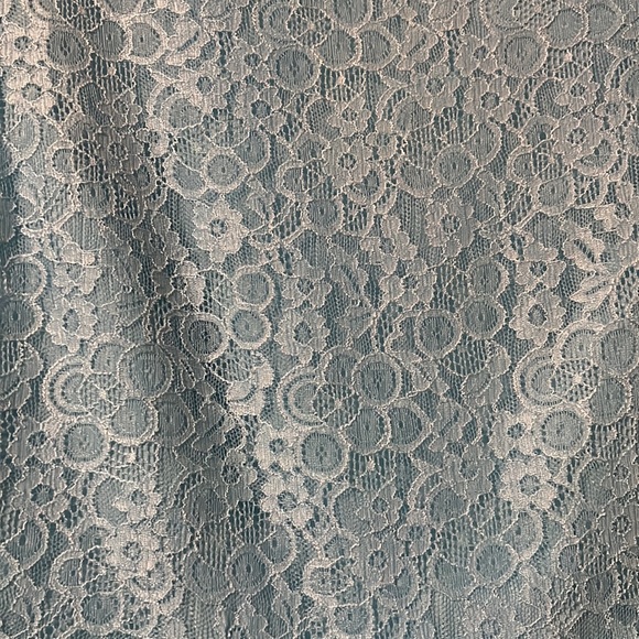 Modest special occasion dress - worn once in a wedding. - Picture 2 of 3